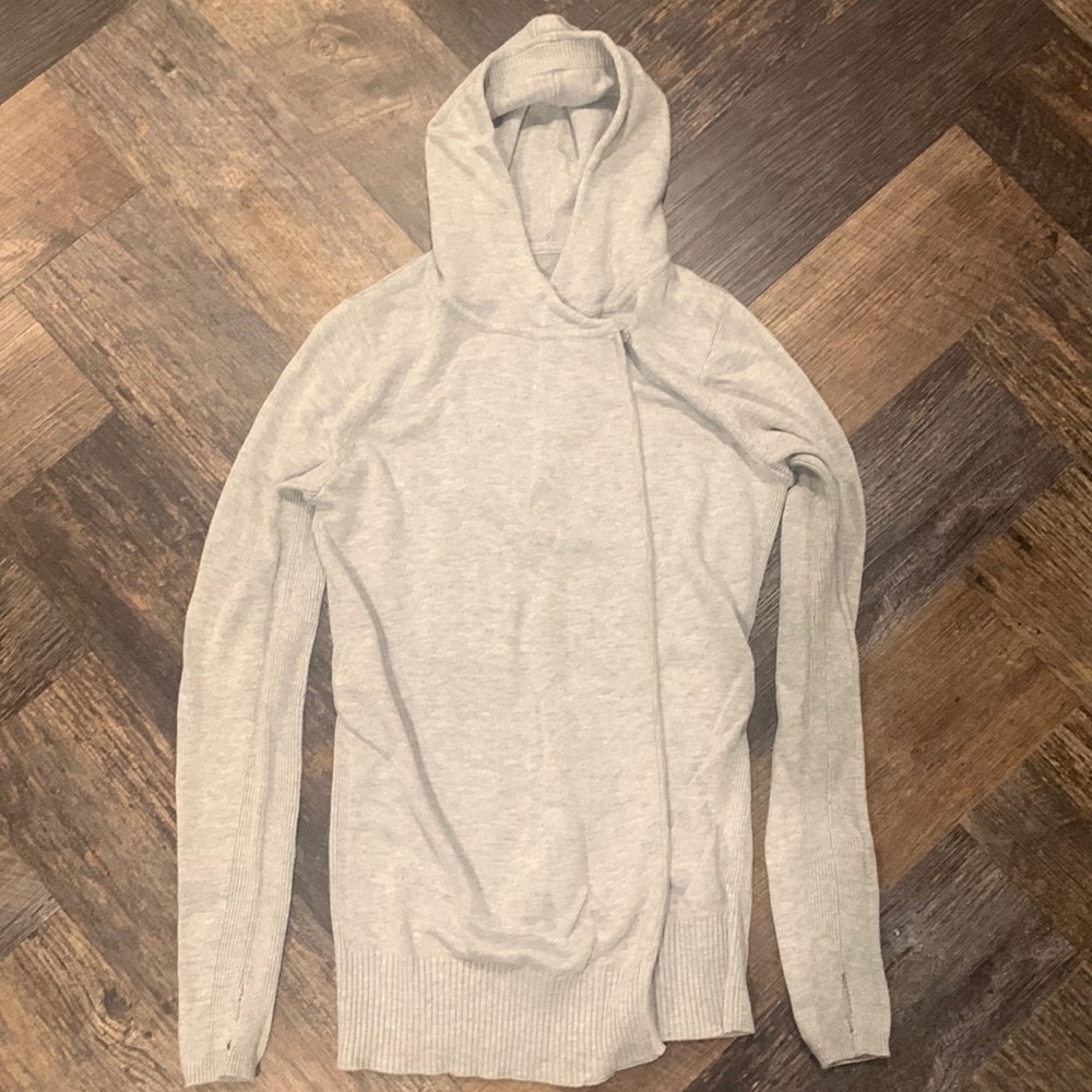 ZYIA LIGHT GRAY HOODED CARDIGAN